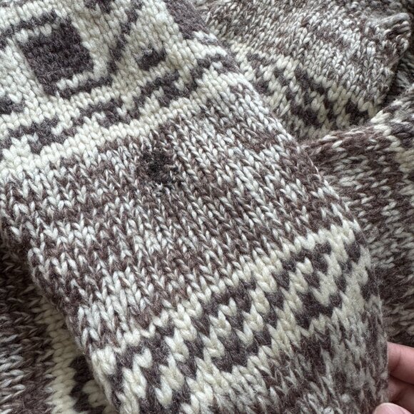 Vintage Cowichan Style Sweater chunky knit size medium preowned * - Picture 10 of 11